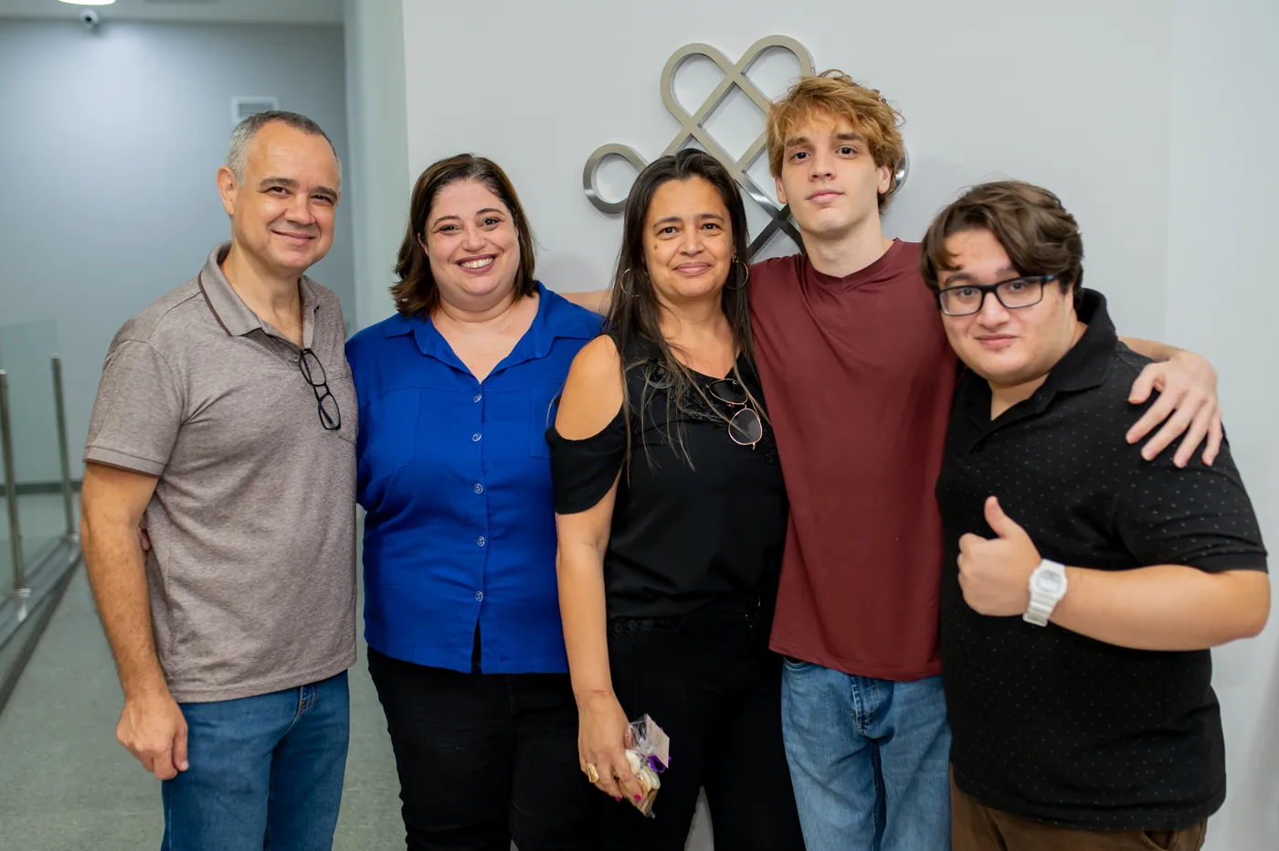 Juliana Ribeiro com sua família na Clínica Nascente